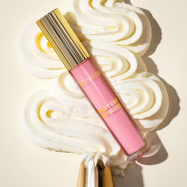 catrice-pistachio-cream-delight-milky-lip-gloss01.webp