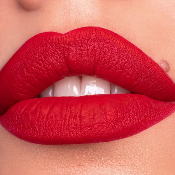 lip-liner-120.webp