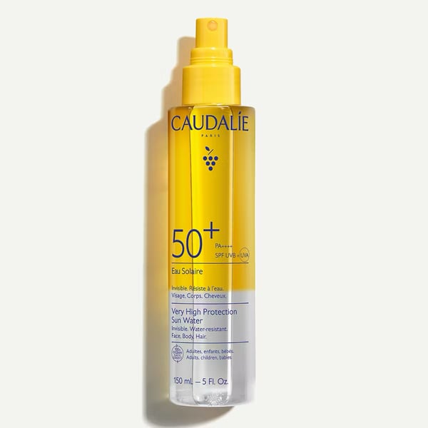 packshot-suncare-eausolaire.webp